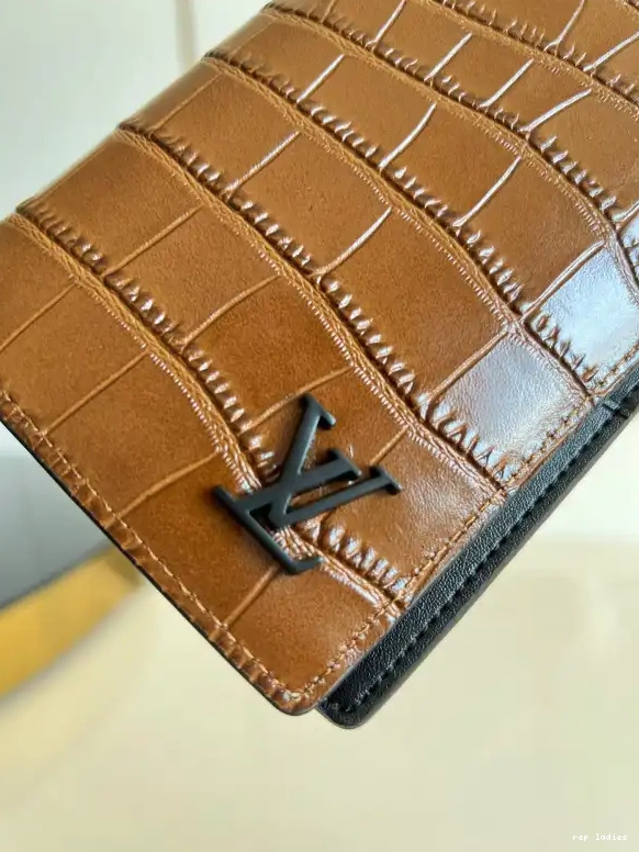 Cheap WALLET VUITTON LOUIS BRAZZA 0511